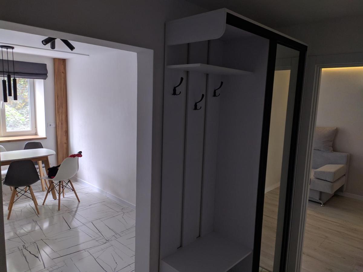 Apartment Cozy 75 In Center - 2х кімнатна в центрі кропивницького *