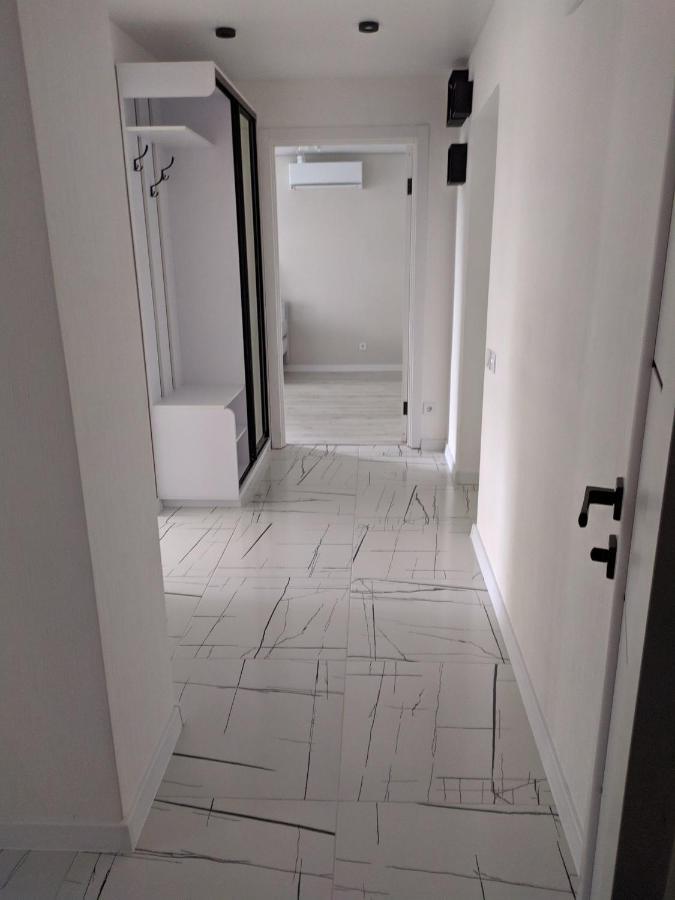 Apartment Cozy 75 In Center - 2х кімнатна в центрі кропивницького